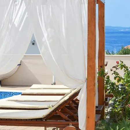 Apartments Santo Trogir - Okrug Gornji Exterior photo
