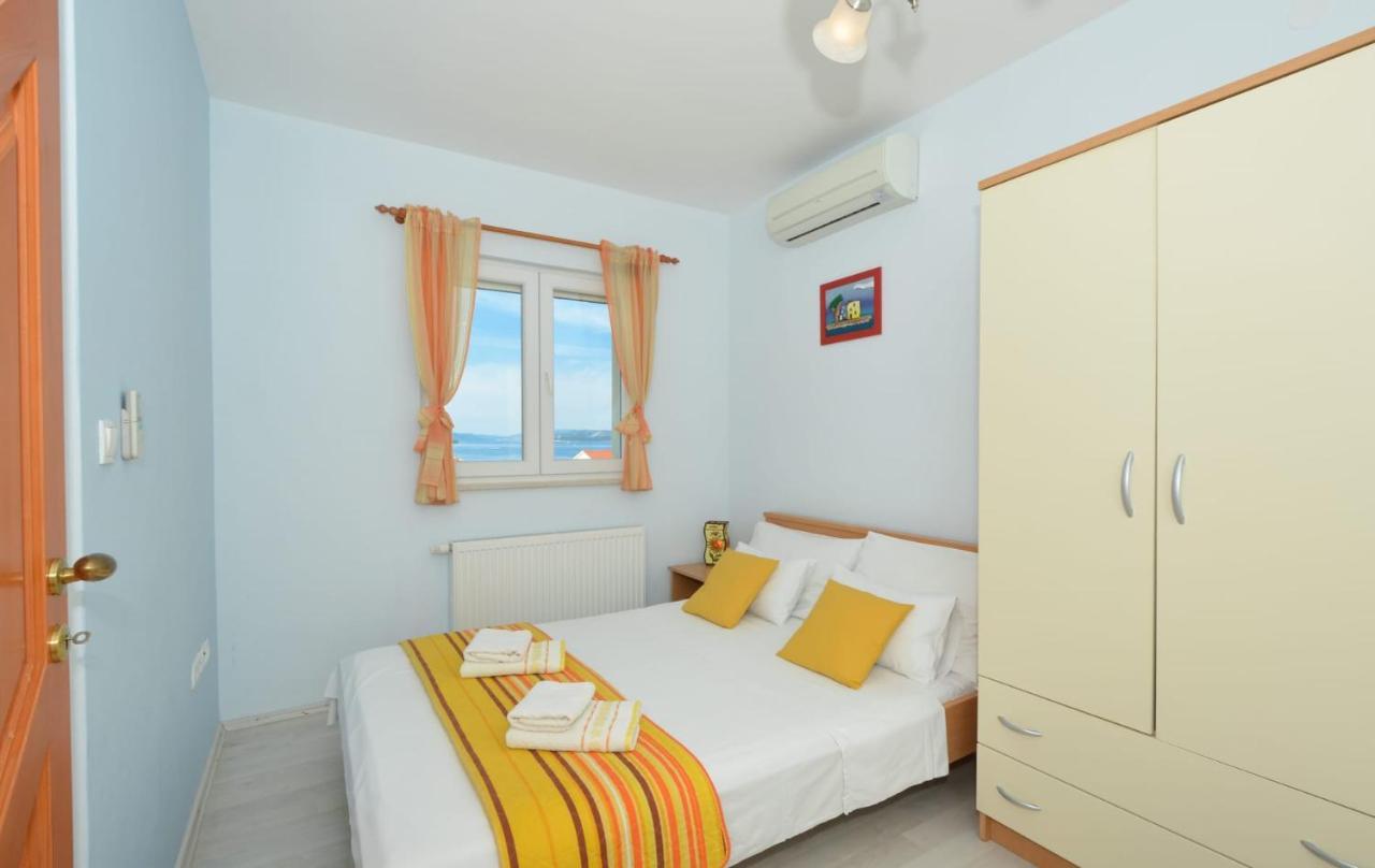 Apartment Santo - Okrug Gornji *