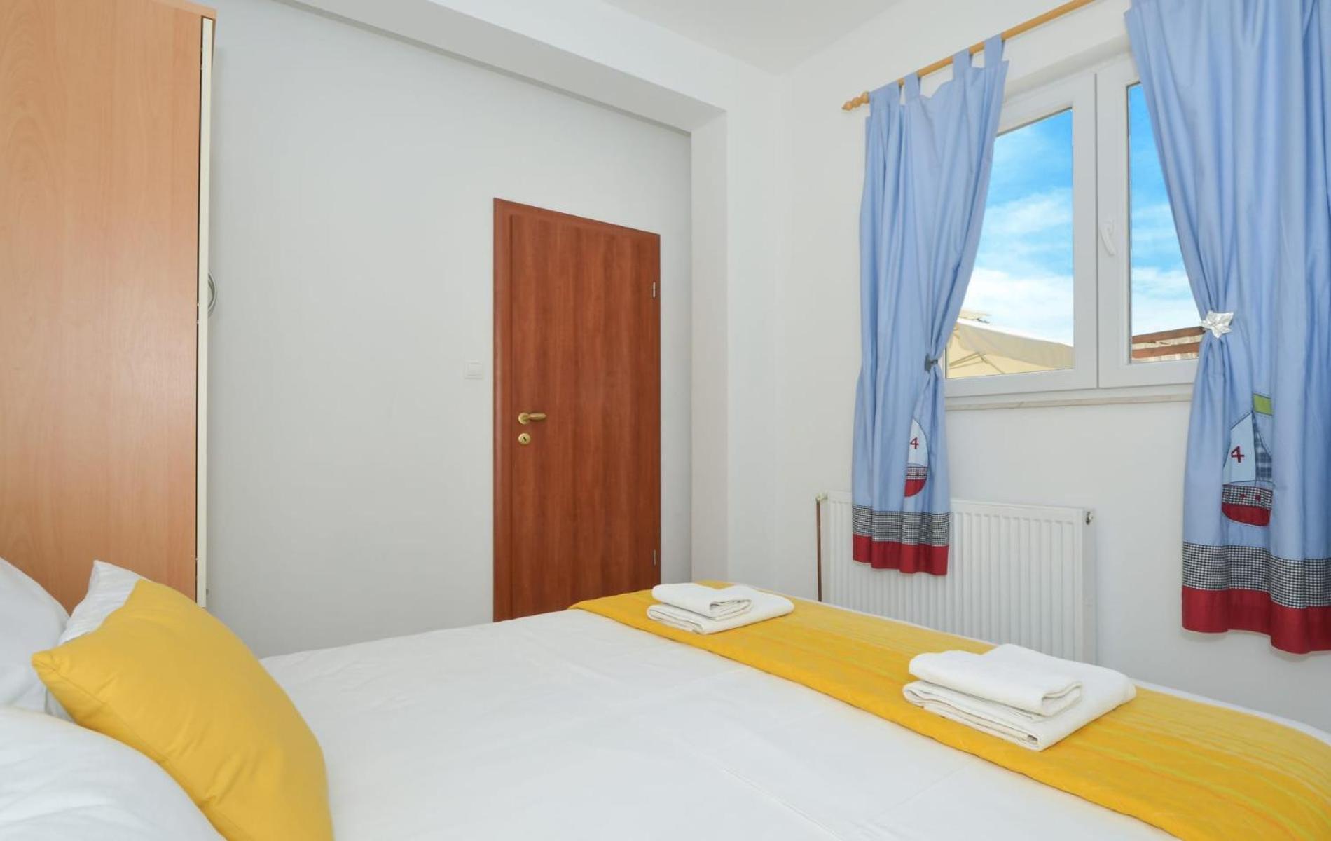 Santo - Okrug Gornji Apartment *
